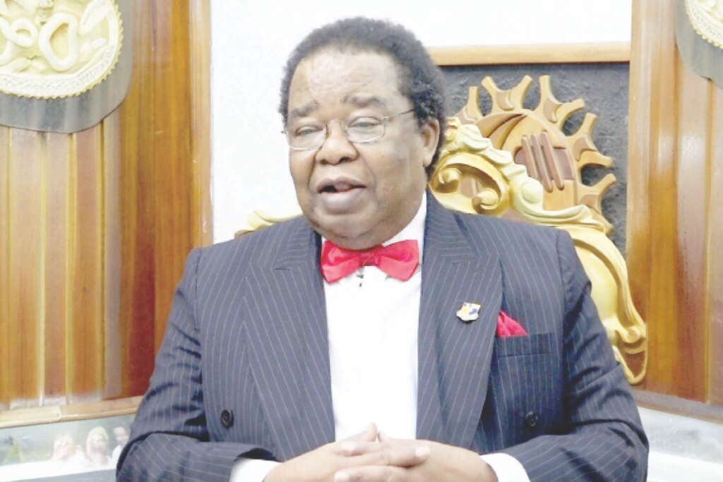 Prof Akinyemi